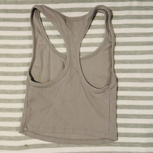 Gray Ribbed Tank Top - Picture 2 of 2